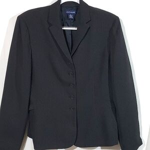 Ladies suit, jacket and slacks.